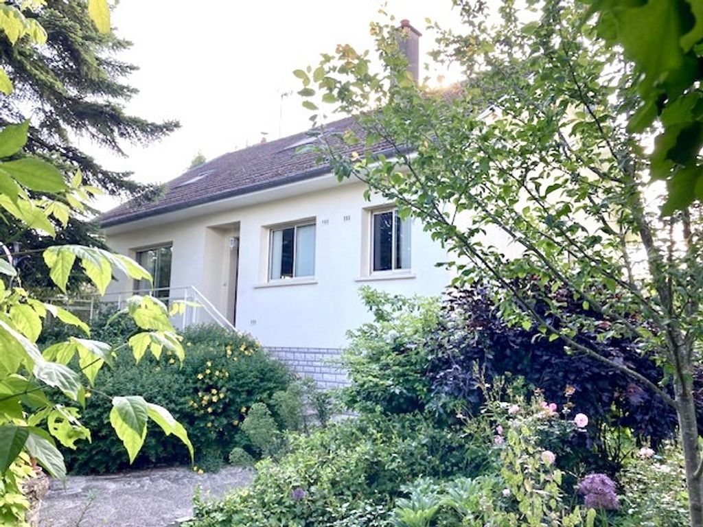 Achat maison à vendre 4 chambres 178 m² - Beaune