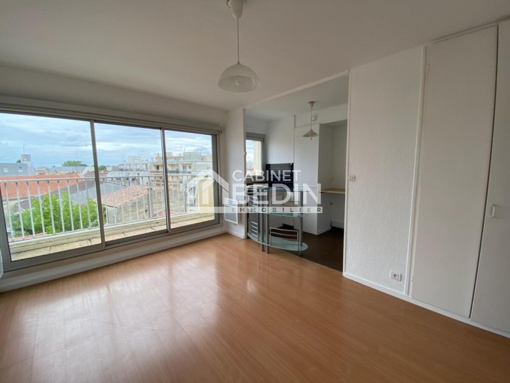 Achat appartement à vendre 2 pièces 39 m² - Bordeaux