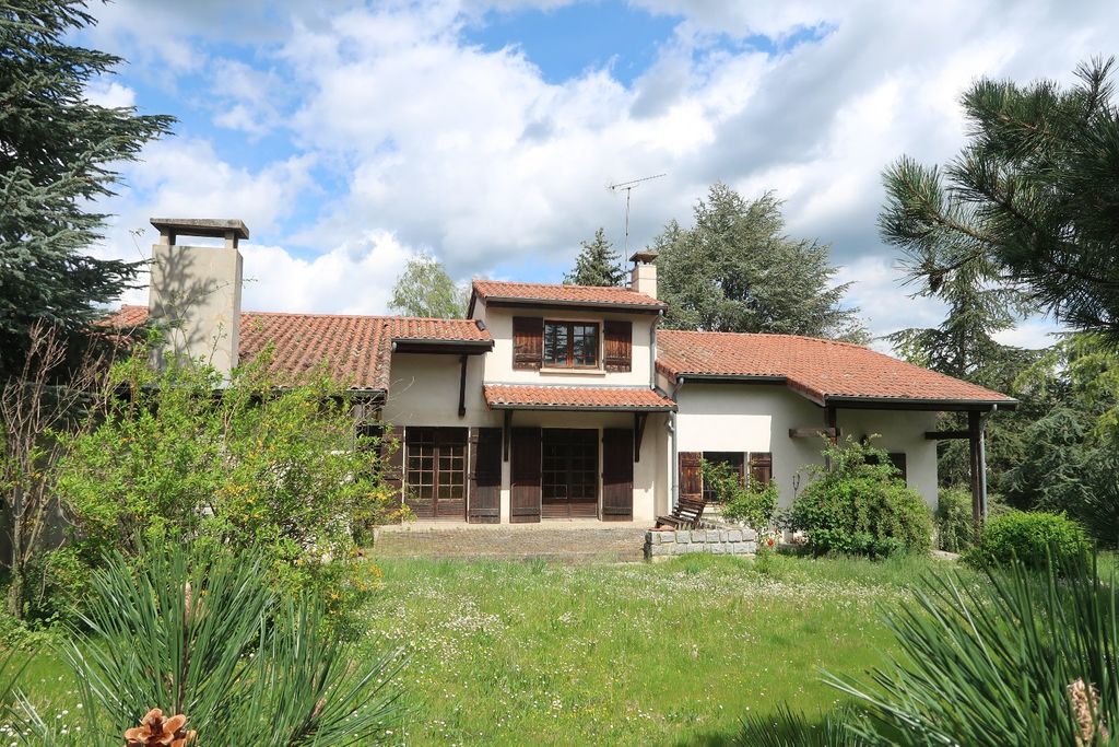 Achat maison à vendre 3 chambres 154 m² - Chenereilles