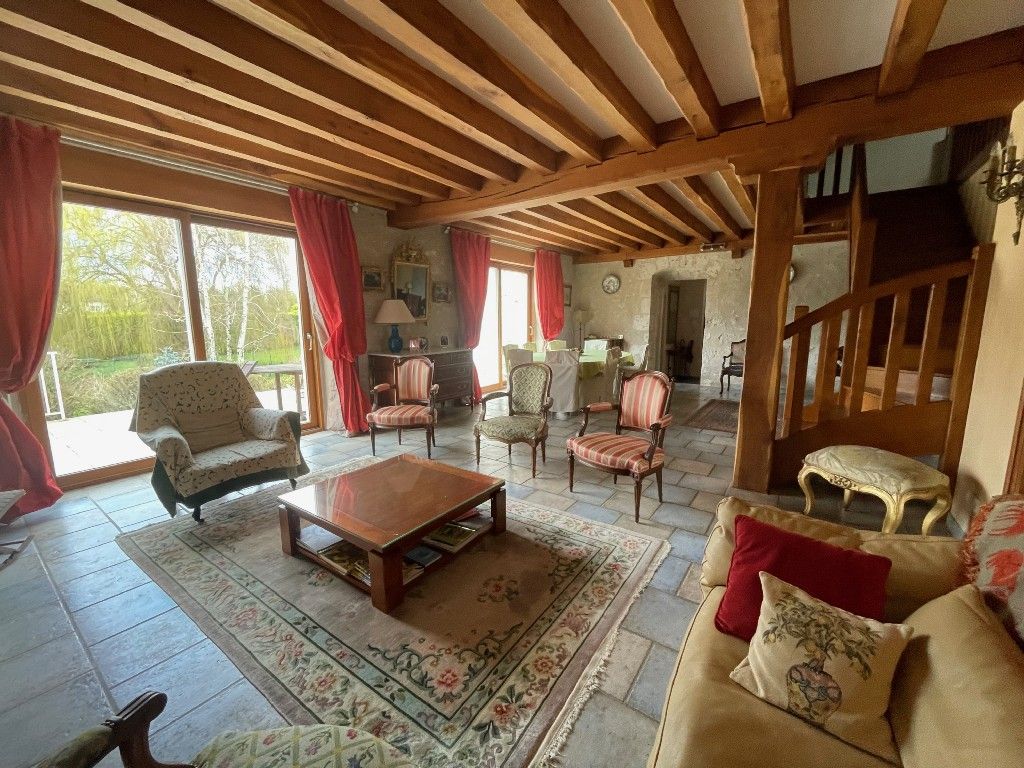 Achat maison à vendre 5 chambres 229 m² - Beaugency