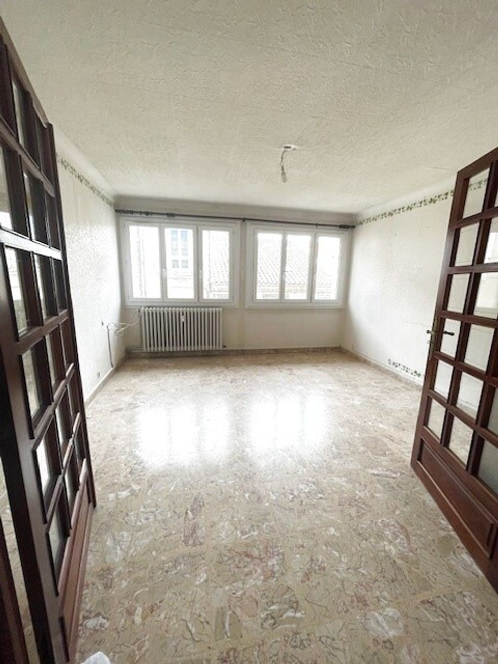 Achat appartement à vendre 2 pièces 44 m² - Alès