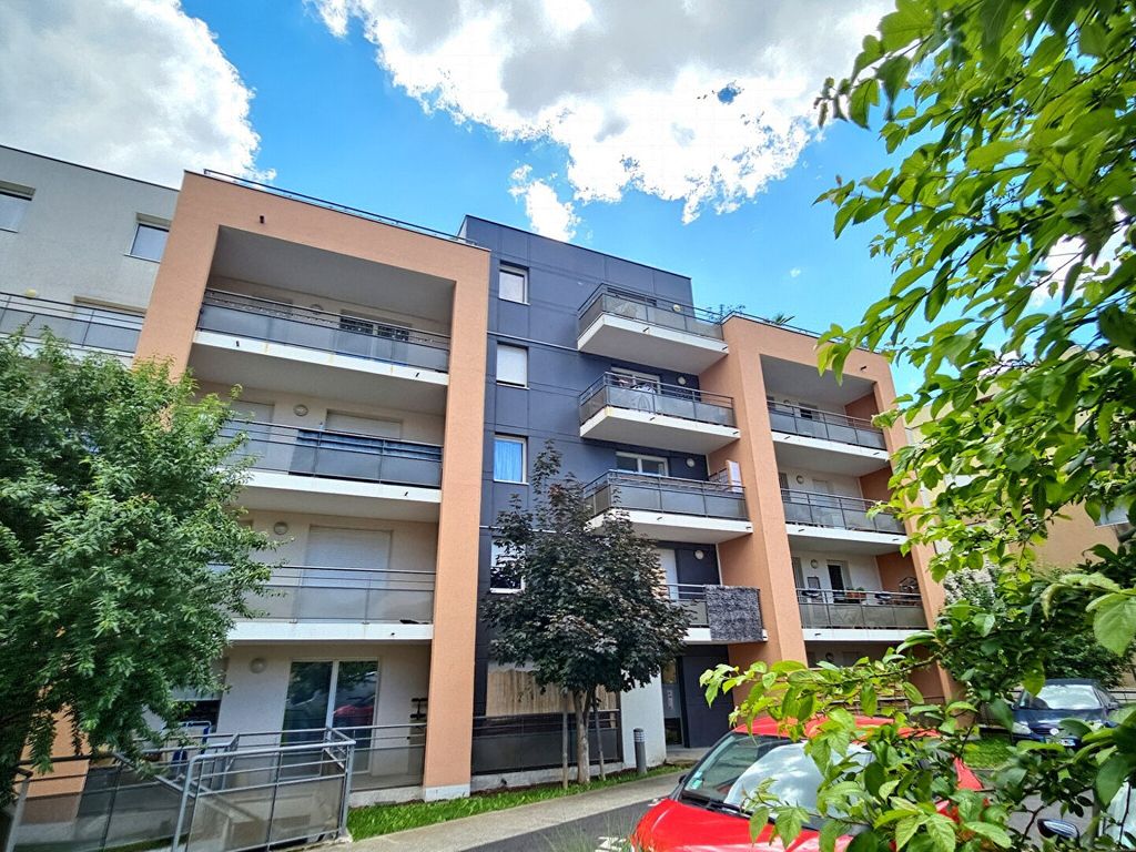 Achat appartement à vendre 3 pièces 64 m² - Clermont-Ferrand