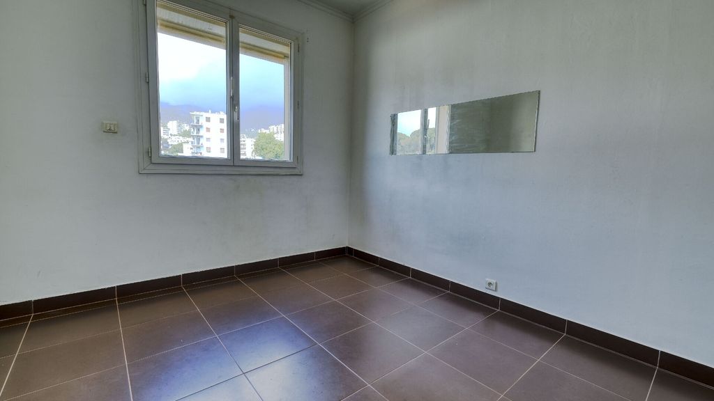 Achat appartement 3 pièce(s) Bastia