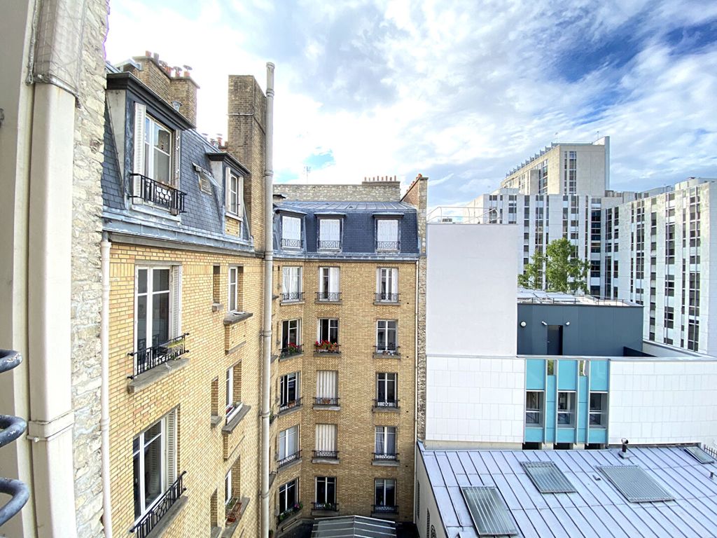 Achat appartement à vendre 3 pièces 93 m² - Paris 15ème arrondissement