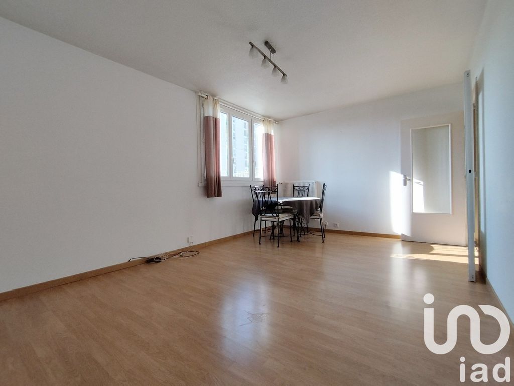 Achat appartement à vendre 3 pièces 63 m² - Les Ulis