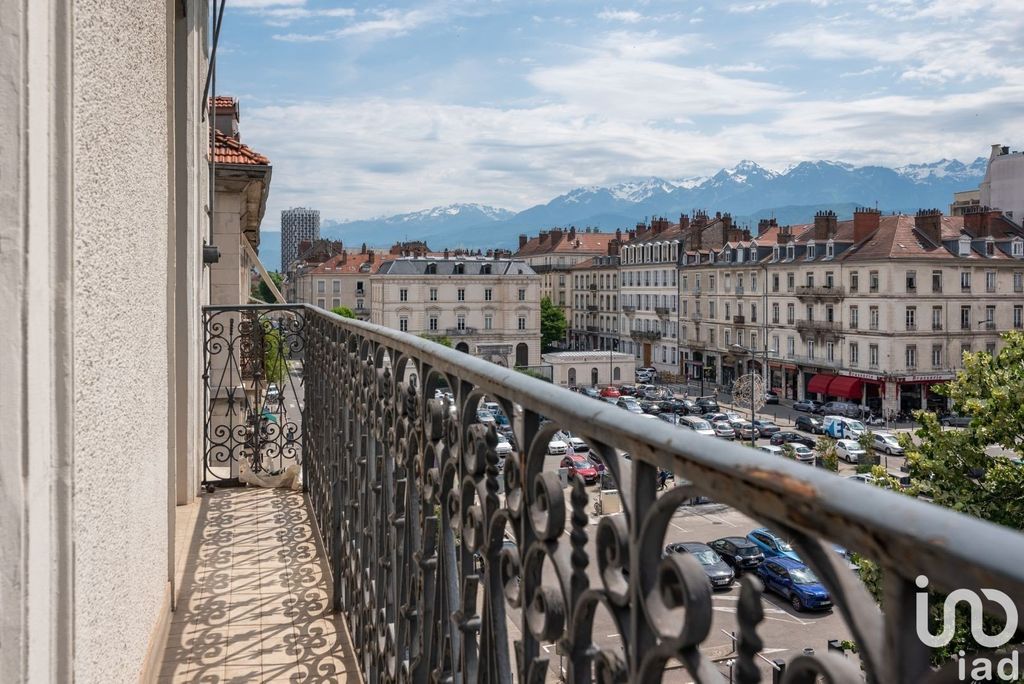 Achat appartement 5 pièce(s) Grenoble