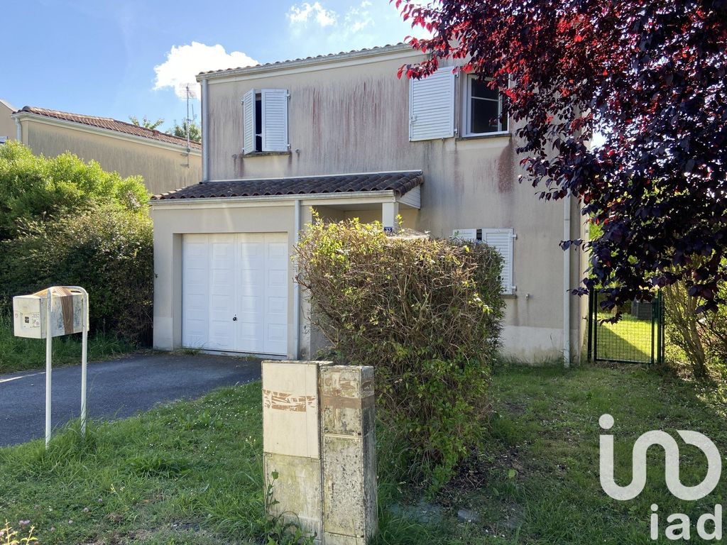 Achat maison à vendre 3 chambres 90 m² - Tonnay-Charente