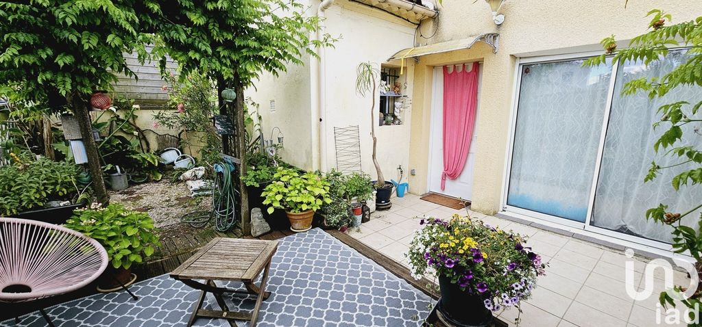 Achat appartement à vendre 2 pièces 55 m² - Pessac