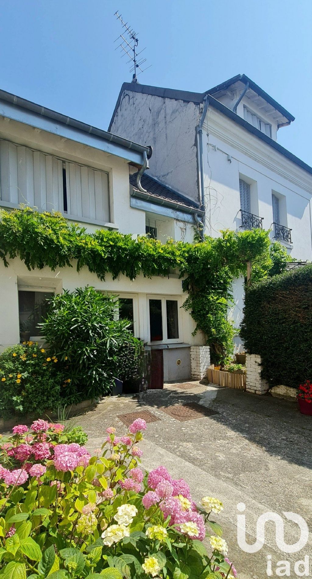 Achat maison à vendre 3 chambres 123 m² - Montévrain