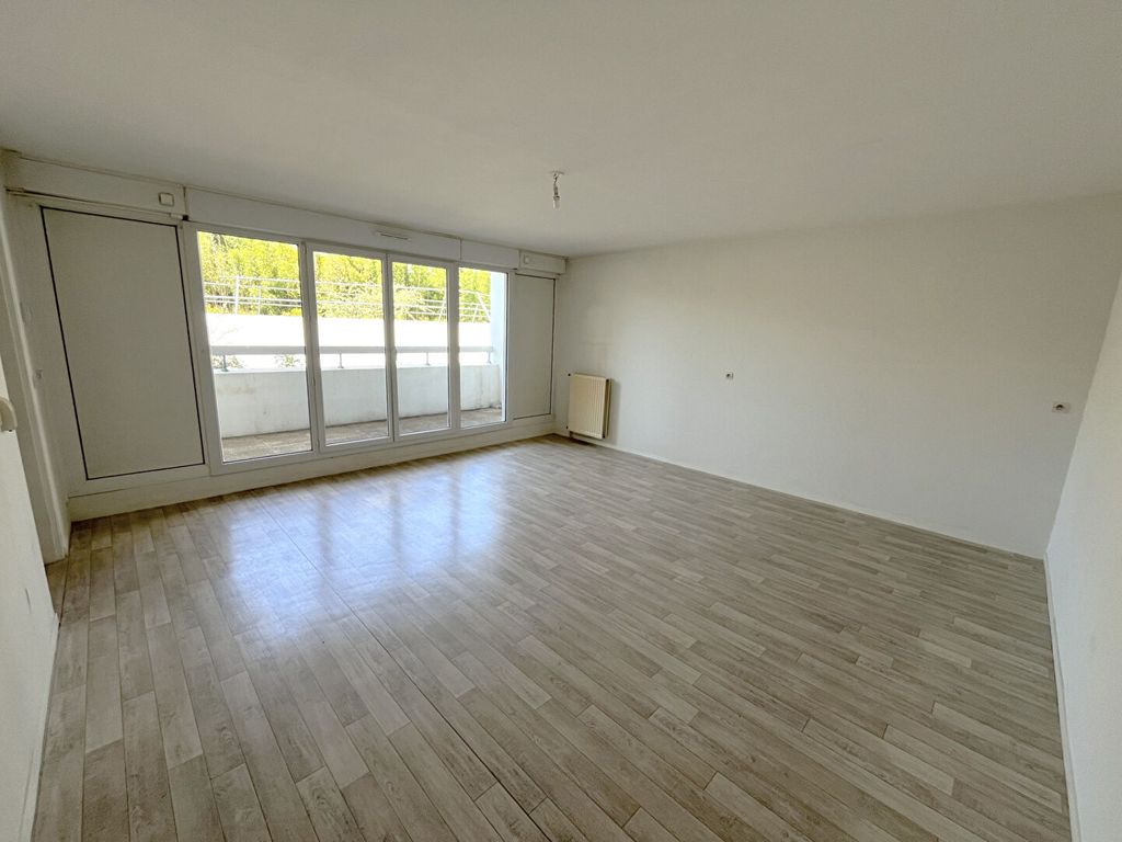 Achat appartement à vendre 2 pièces 67 m² - Angers