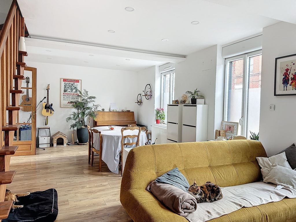 Achat maison à vendre 3 chambres 110 m² - Villeneuve-d'Ascq