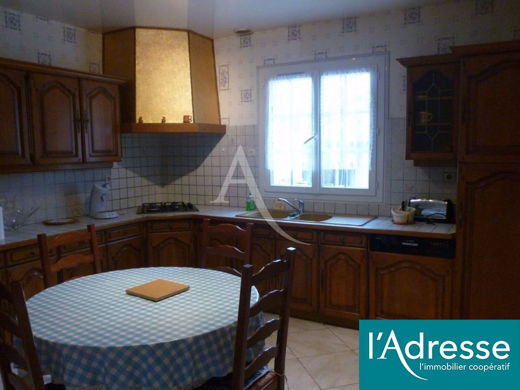 Achat maison à vendre 3 chambres 85 m² - Pontault-Combault