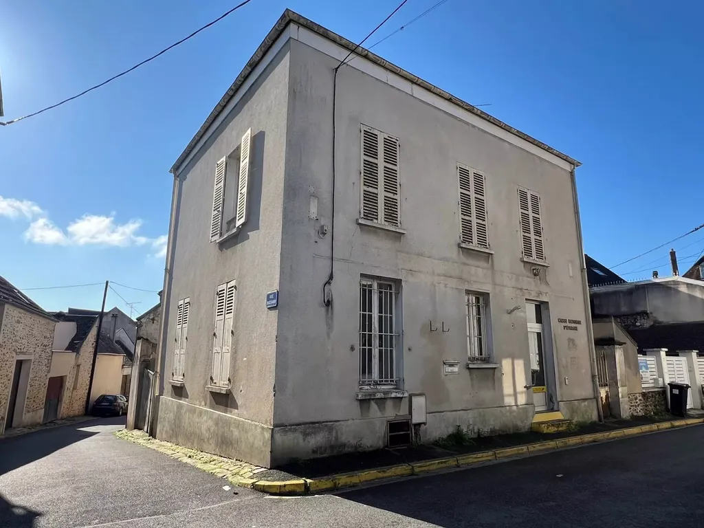 Achat appartement à vendre 5 pièces 120 m² - Fontenay-Trésigny