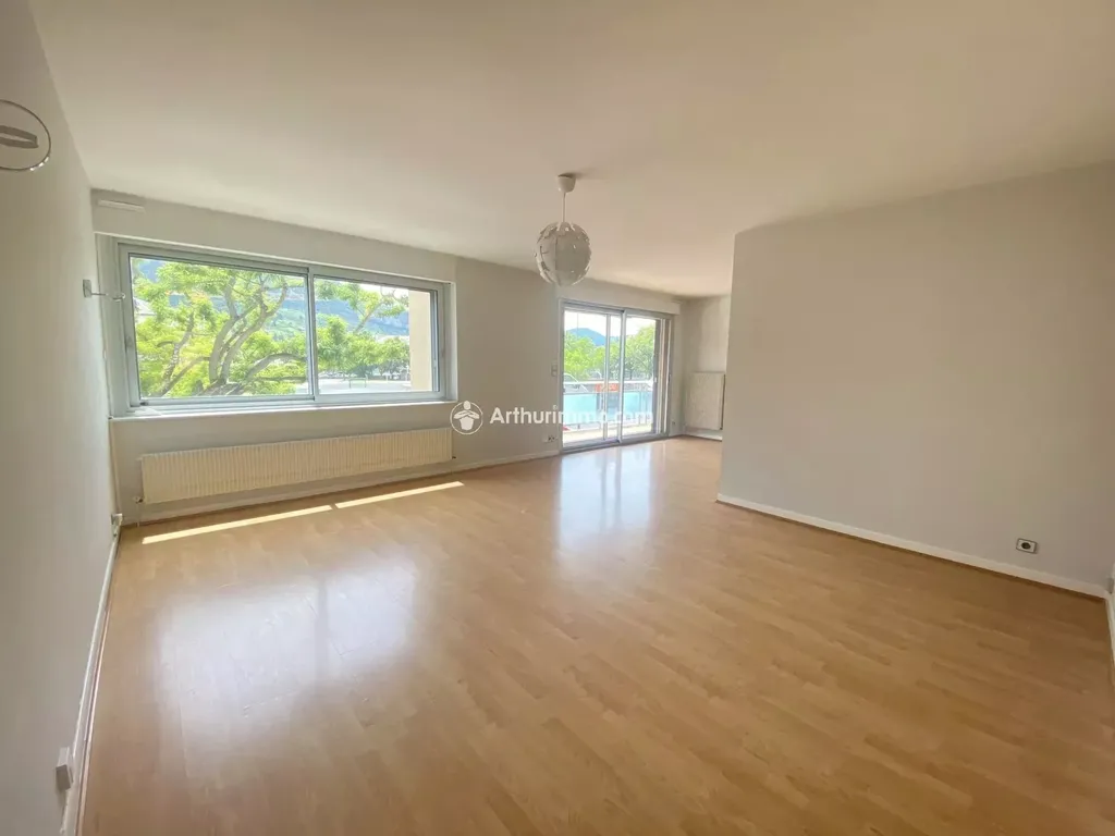 Achat appartement à vendre 5 pièces 116 m² - Millau