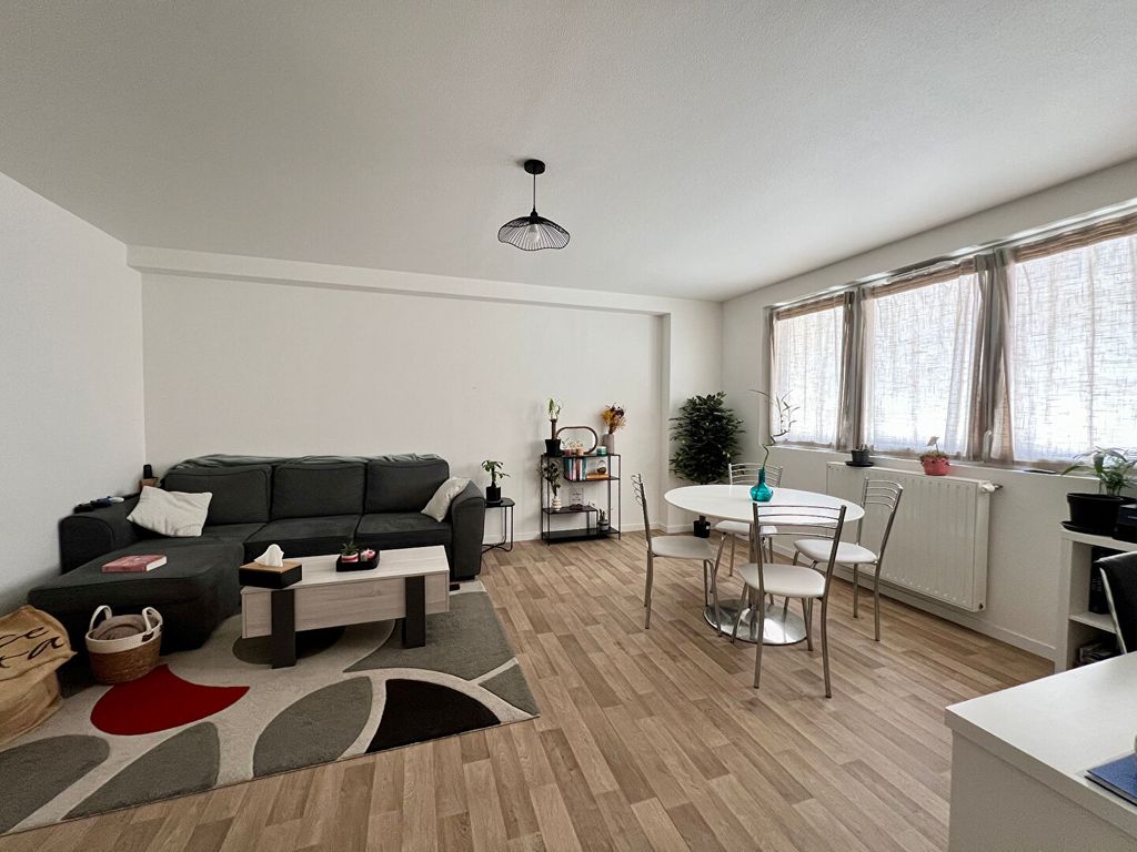 Achat appartement à vendre 2 pièces 57 m² - Orléans