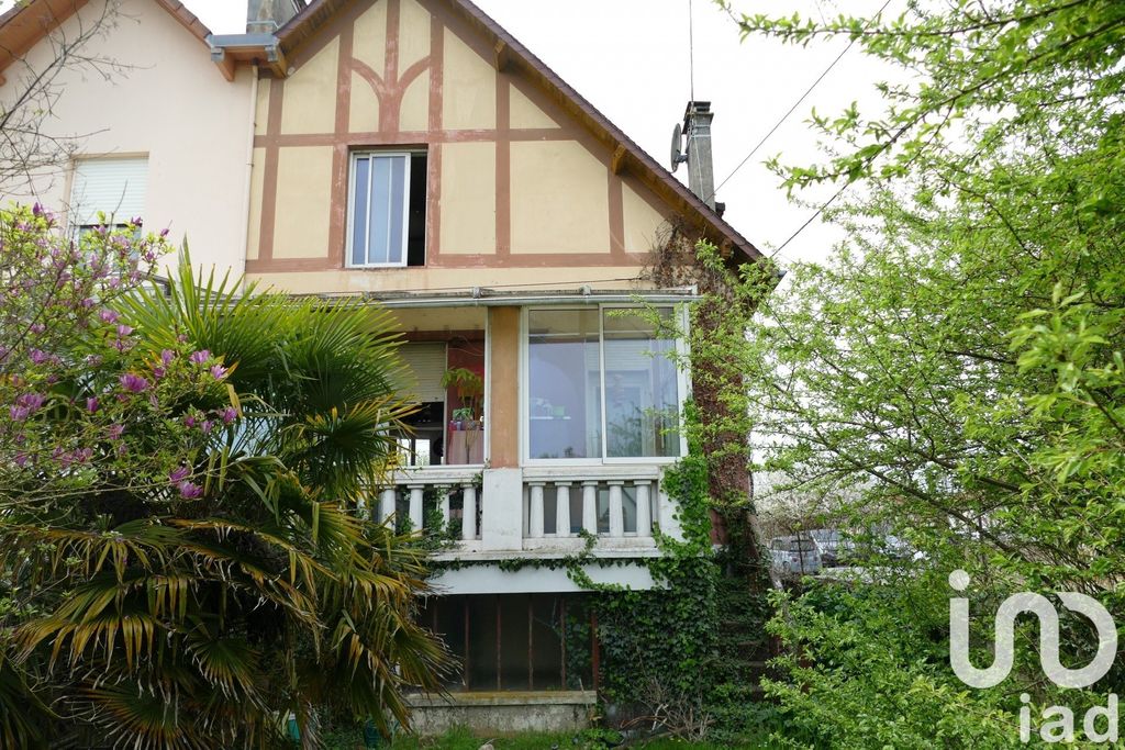 Achat maison à vendre 2 chambres 80 m² - Ruffec