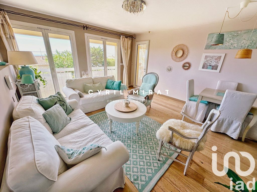 Achat appartement à vendre 4 pièces 79 m² - Bandol