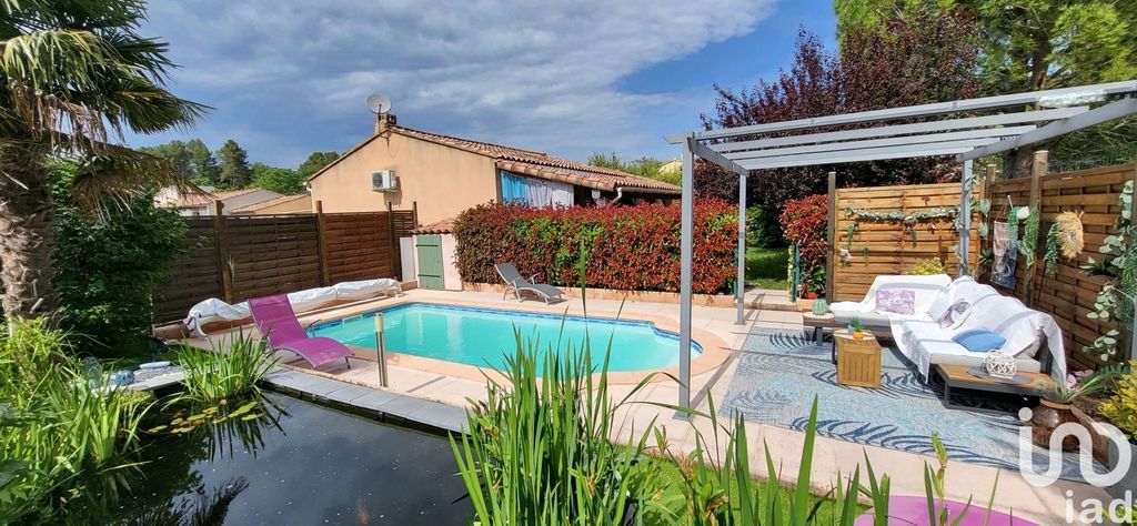 Achat maison à vendre 3 chambres 75 m² - Saint-Maximin-la-Sainte-Baume