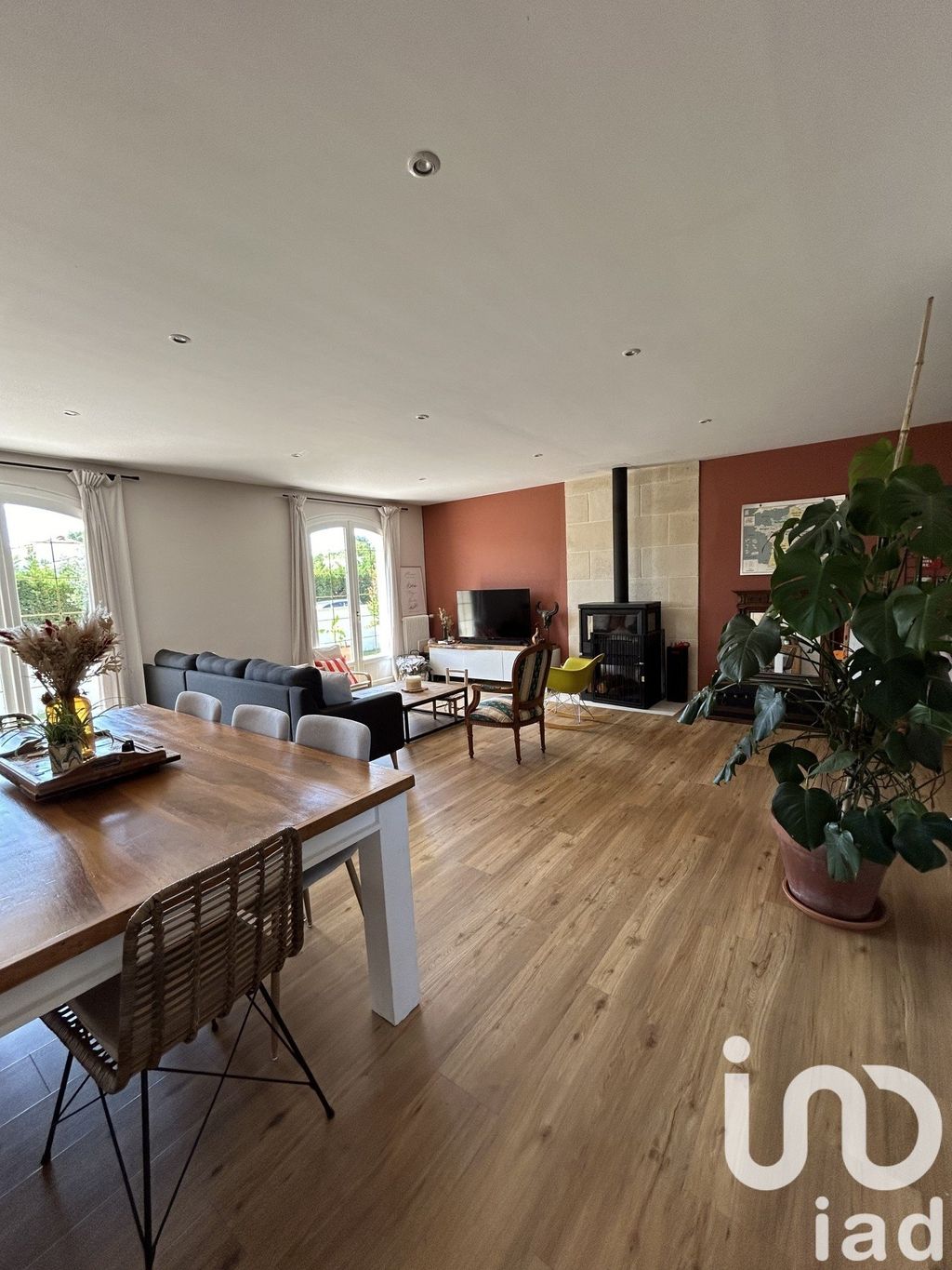 Achat maison à vendre 3 chambres 116 m² - La Lande-de-Fronsac