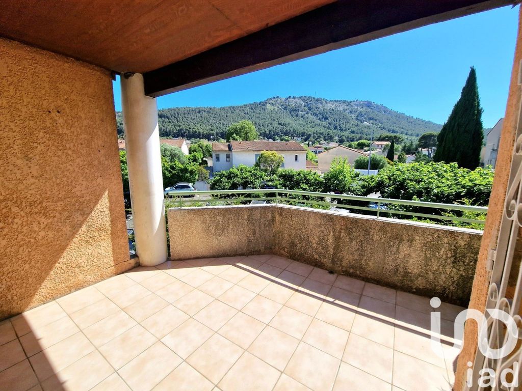 Achat appartement à vendre 3 pièces 64 m² - La Penne-sur-Huveaune