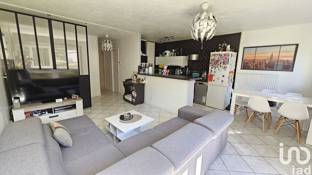 Achat appartement à vendre 3 pièces 56 m² - Corbeil-Essonnes