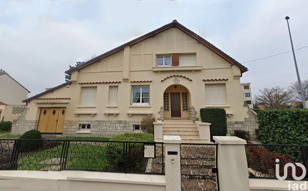 Achat maison à vendre 6 chambres 185 m² - Eaubonne