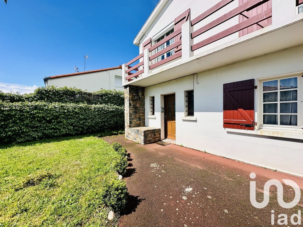 Achat maison à vendre 4 chambres 140 m² - Les Sables-d'Olonne