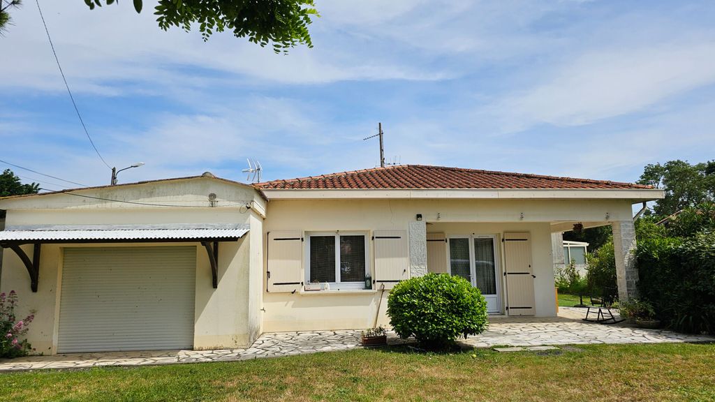 Achat maison à vendre 3 chambres 88 m² - Port-des-Barques