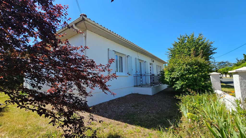 Achat maison à vendre 2 chambres 98 m² - Port-des-Barques