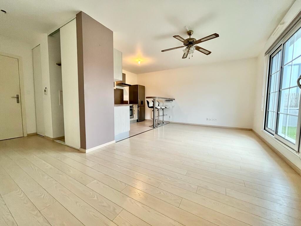 Achat appartement à vendre 2 pièces 56 m² - Villenoy