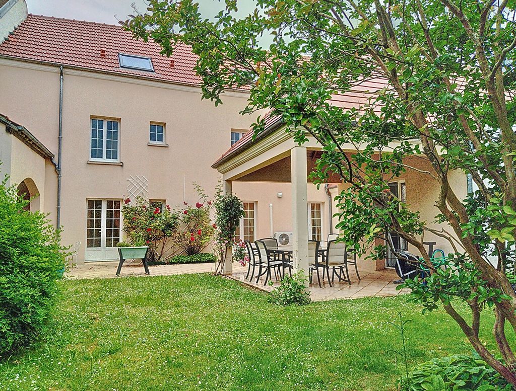 Achat maison à vendre 5 chambres 272 m² - Germigny-l'Évêque