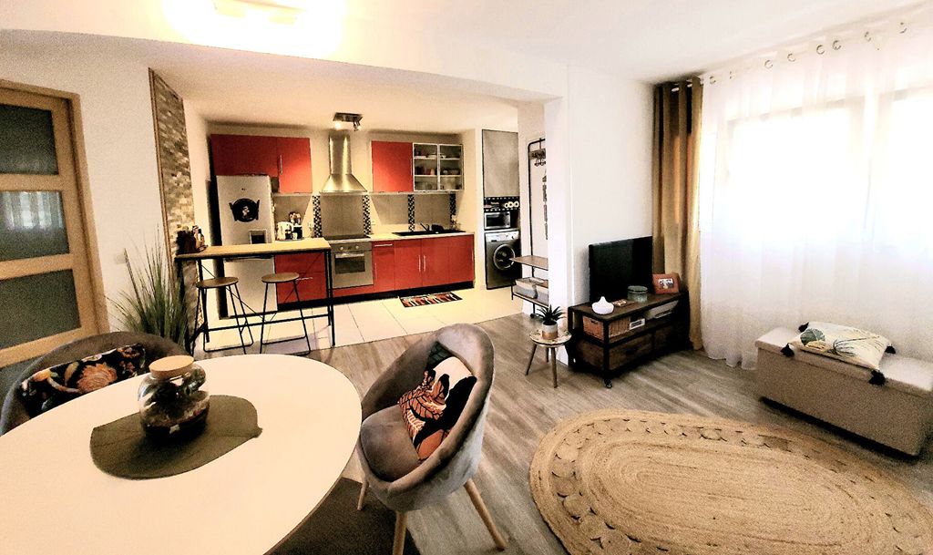 Achat appartement à vendre 2 pièces 48 m² - Grasse