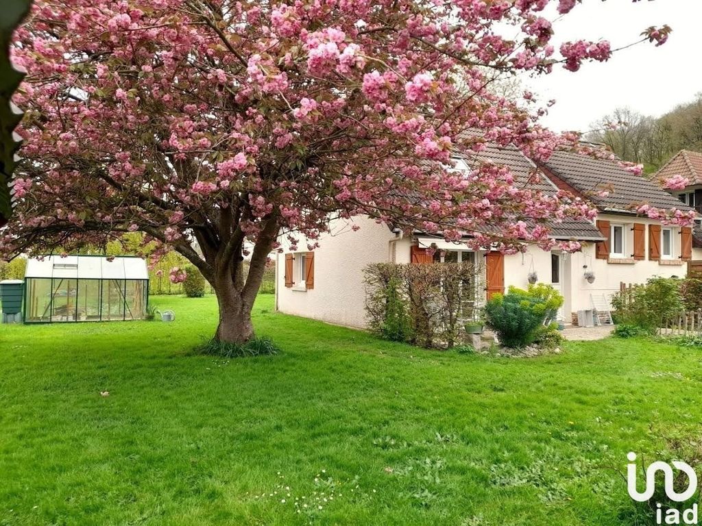 Achat maison à vendre 4 chambres 110 m² - Crosville-sur-Scie