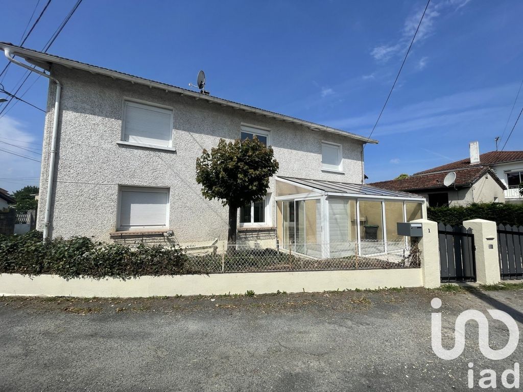 Achat maison à vendre 4 chambres 103 m² - Monsempron-Libos