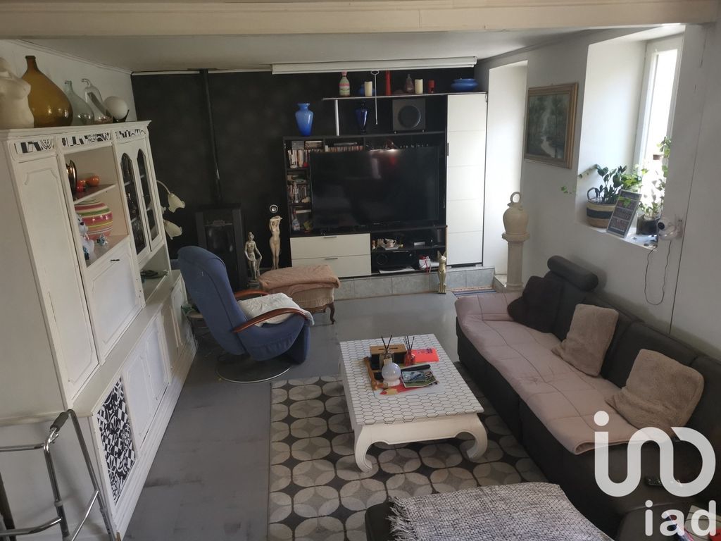 Achat maison à vendre 3 chambres 160 m² - Peyrelevade