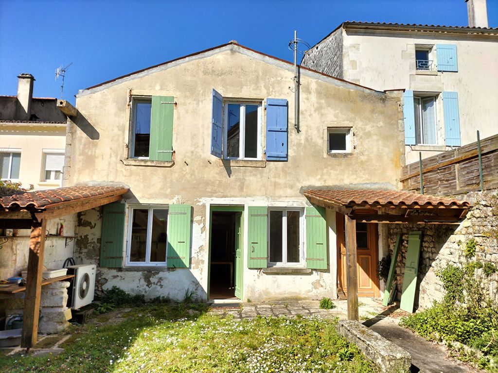 Achat maison 3 chambre(s) - Saint-Savinien