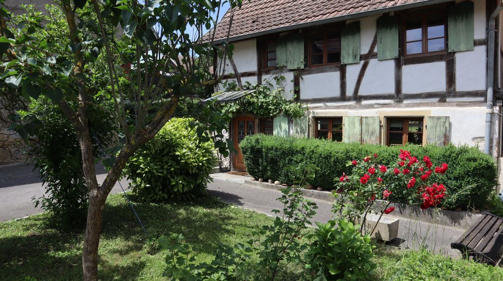 Achat maison à vendre 2 chambres 137 m² - Emlingen