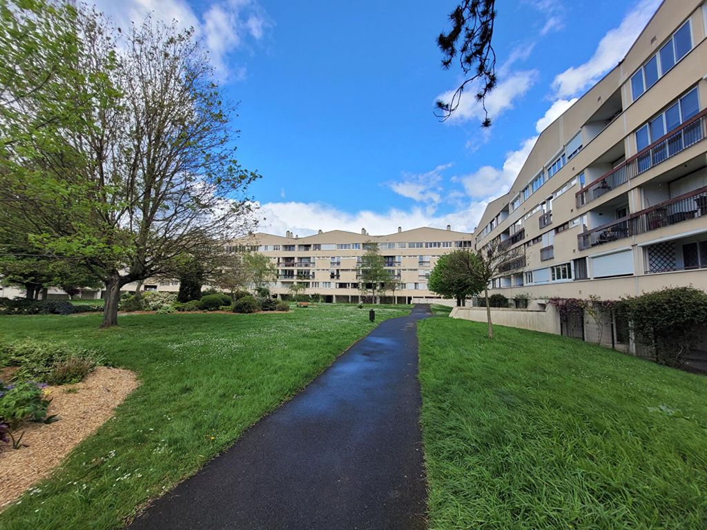 Achat studio à vendre 32 m² - Compiègne