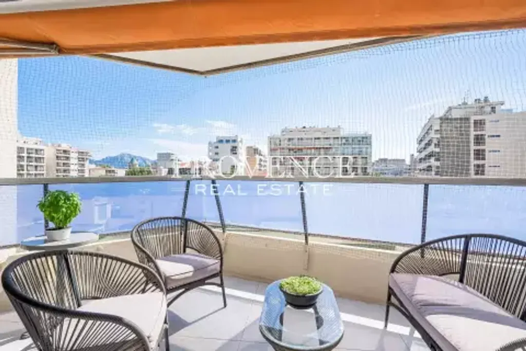 Achat appartement à vendre 3 pièces 83 m² - Marseille 8ème arrondissement