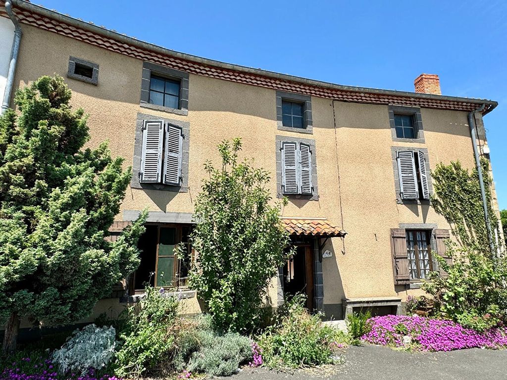 Achat maison à vendre 4 chambres 500 m² - Pont-du-Château