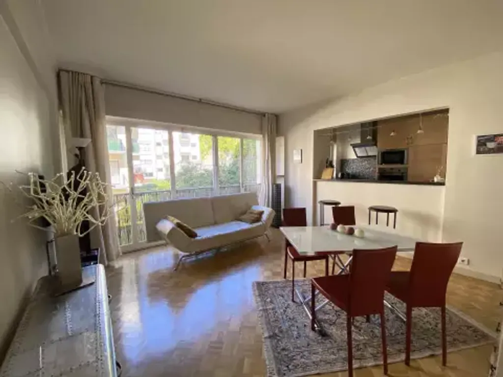 Achat appartement à vendre 2 pièces 53 m² - Neuilly-sur-Seine