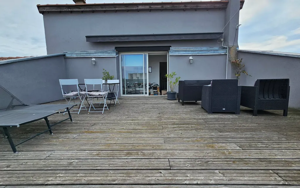 Achat duplex à vendre 5 pièces 124 m² - Saint-Genest-Lerpt