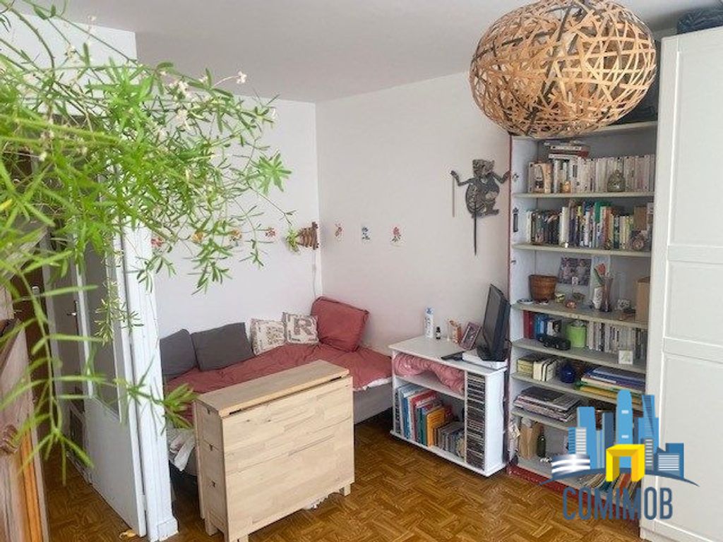 Achat studio à vendre 23 m² - Courbevoie