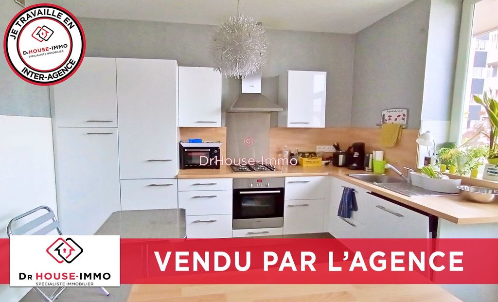 Achat appartement à vendre 4 pièces 101 m² - Saint-Étienne