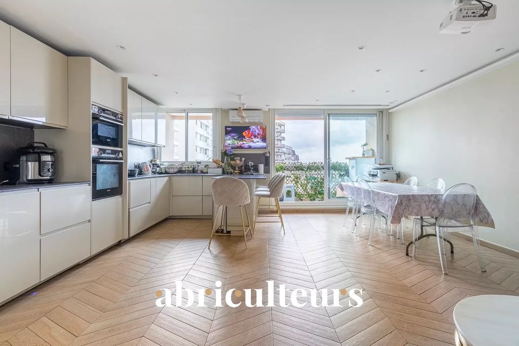 Achat appartement à vendre 5 pièces 115 m² - Les Lilas