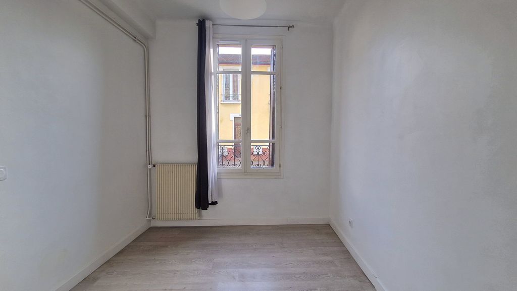 Achat appartement à vendre 2 pièces 31 m² - Drancy