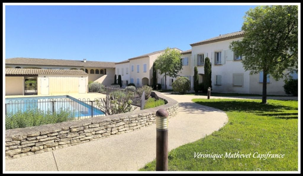 Achat appartement à vendre 3 pièces 61 m² - Saint-Rémy-de-Provence