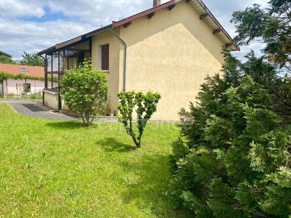 Achat maison à vendre 2 chambres 67 m² - Vaugneray