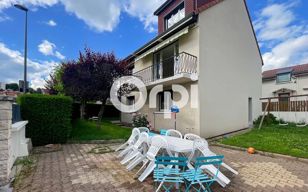 Achat maison à vendre 5 chambres 150 m² - Aubière