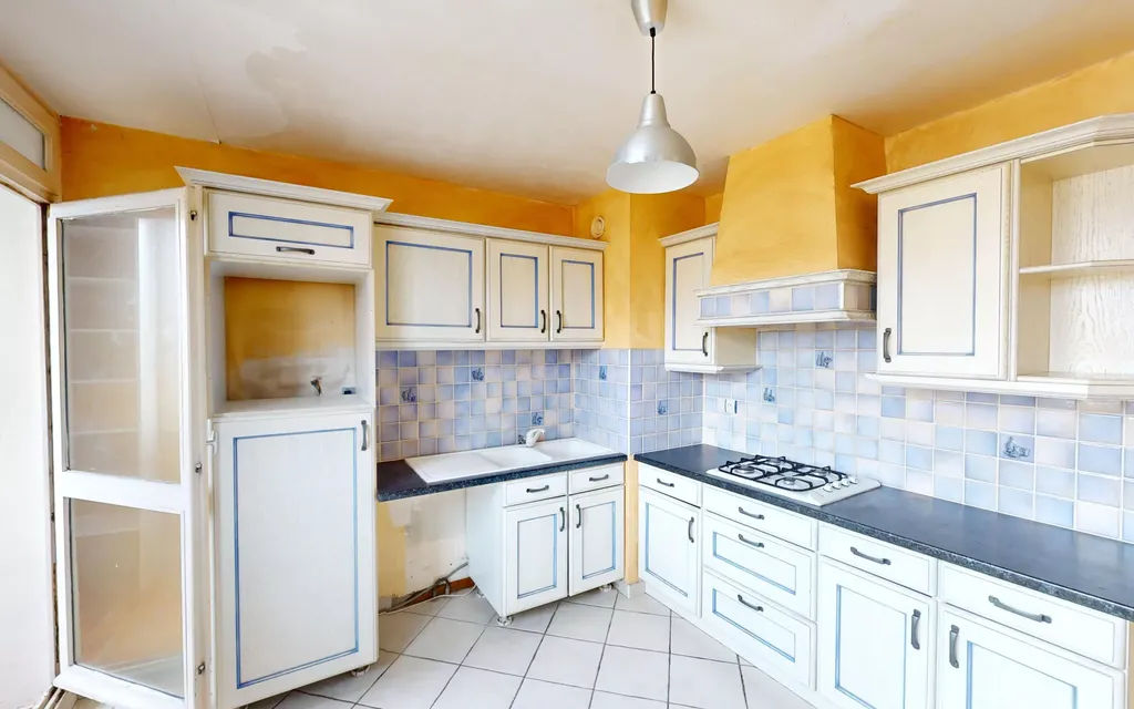 Achat appartement à vendre 3 pièces 68 m² - Saint-Étienne